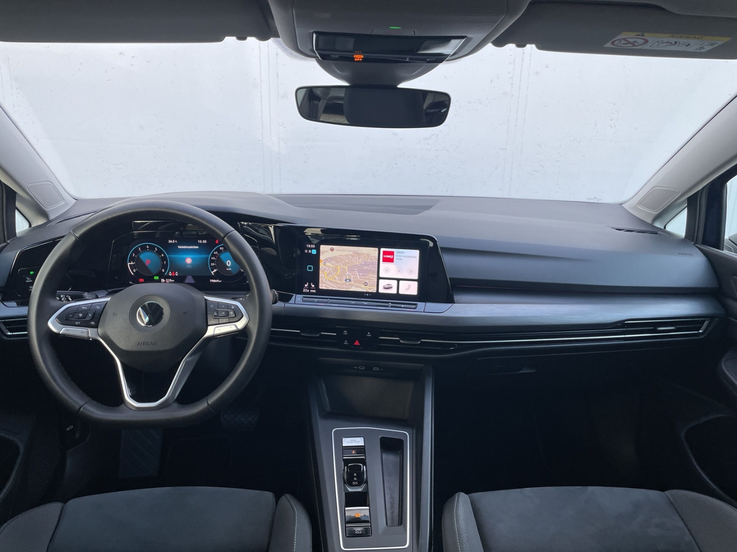 Golf VIII 1.5 eTSI DSG Style AHK/Kamera/Navi/ACC/App-Connect/ergoActive/Keyless/LED Plus