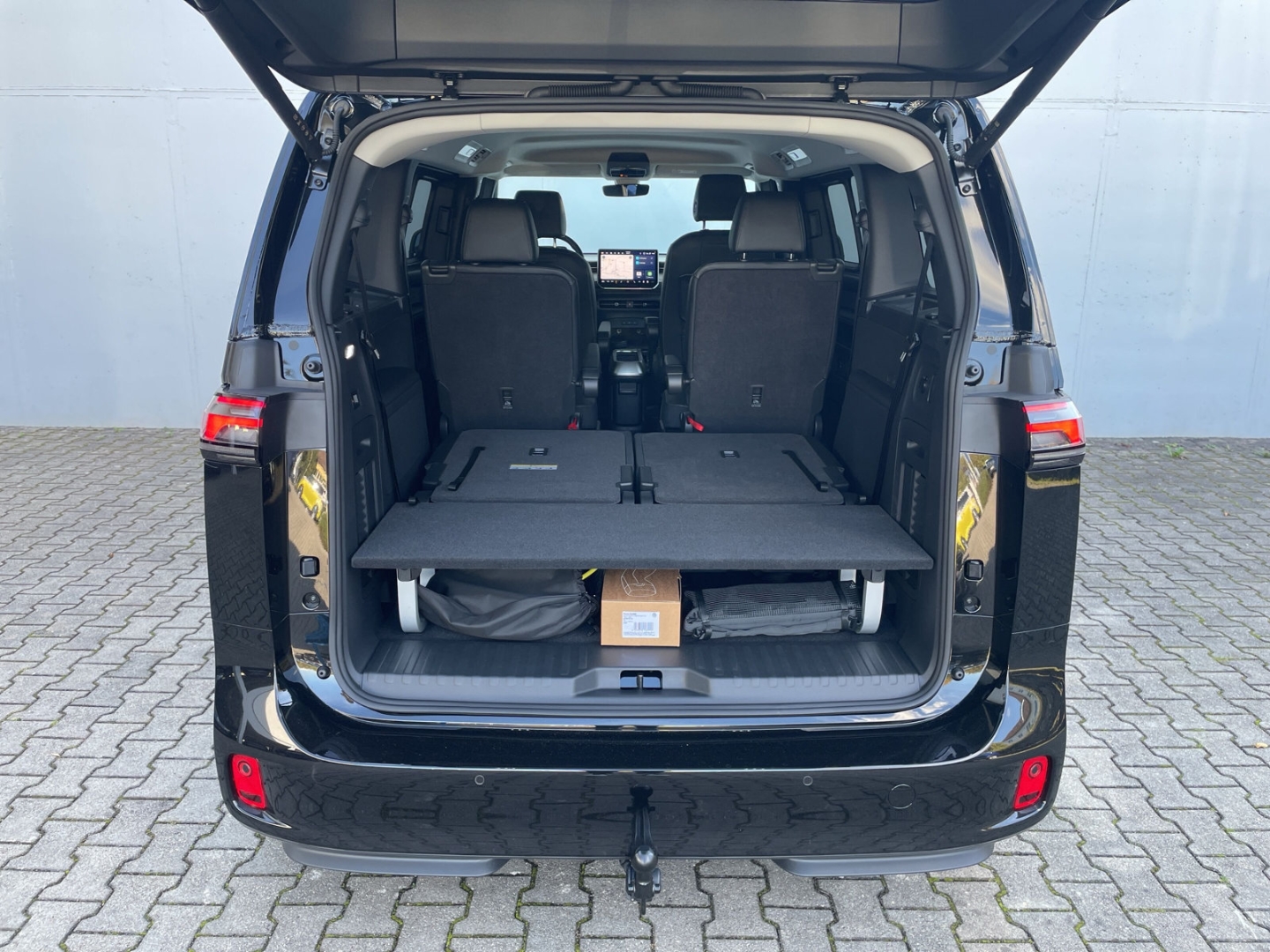 ID. Buzz Energy Pro LR Wärmepumpe/AHK/360°Kamera/Navi/ACC/Travel/Matrix/el.Heckklappe/el.Schiebet