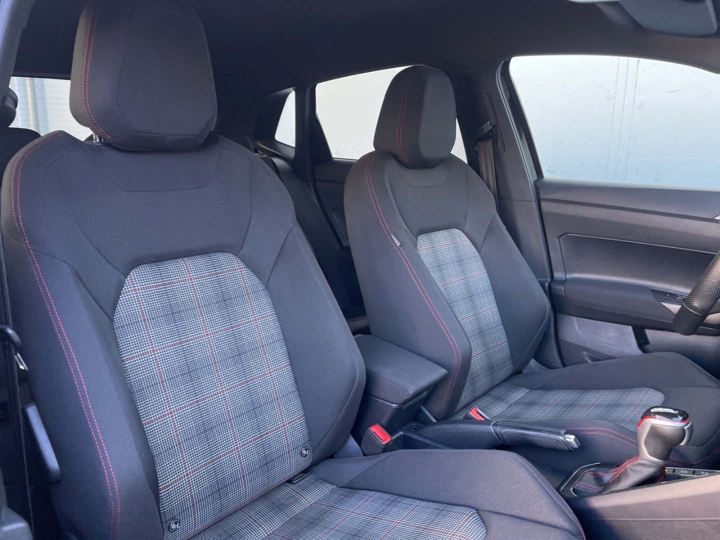 Polo GTI 2.0 TSI DSG Keyless/Navi/App-Con/Matrix/Sitzhzg/PDC