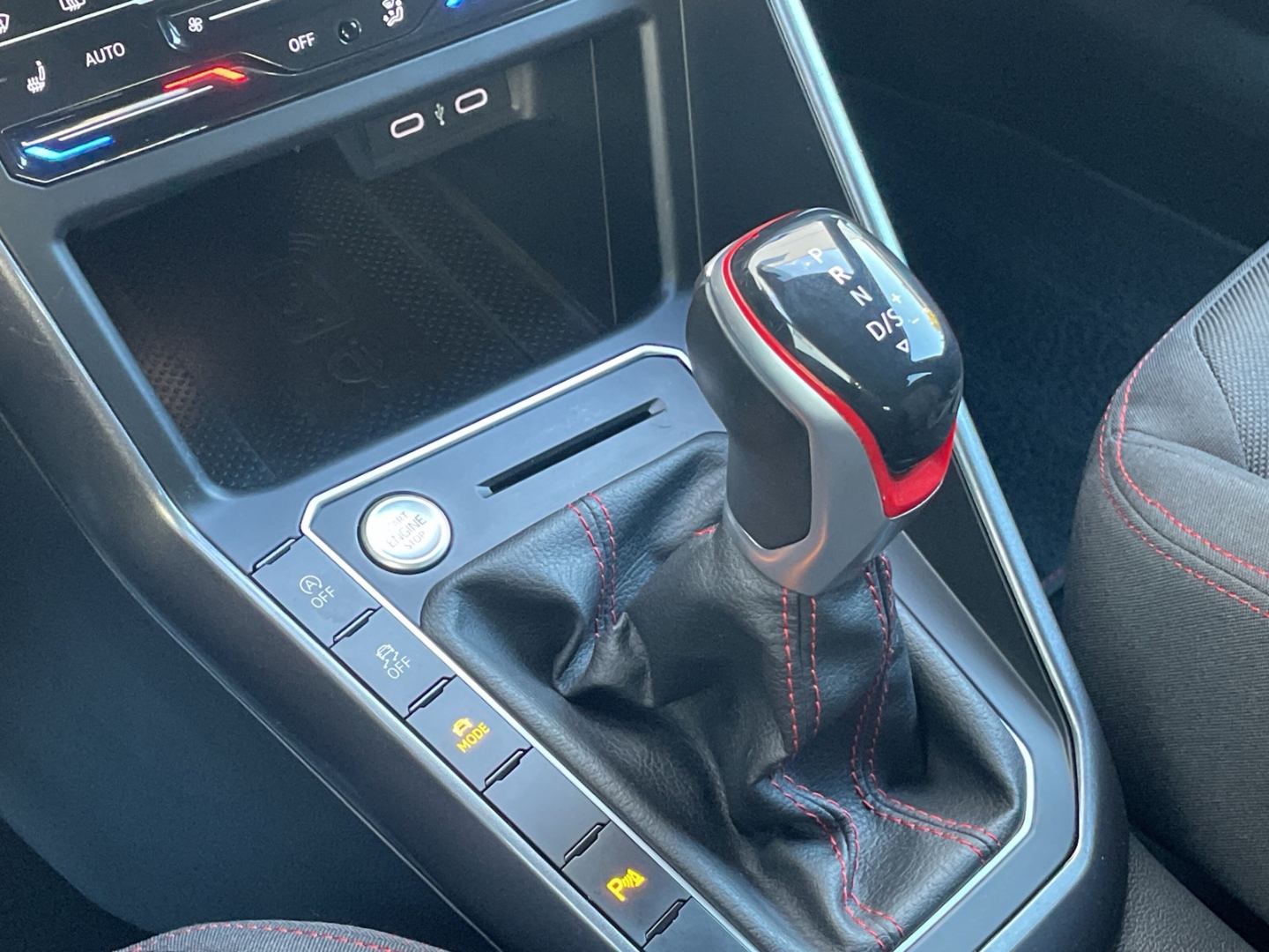 Polo GTI 2.0 TSI DSG Keyless/Navi/App-Con/Matrix/Sitzhzg/PDC