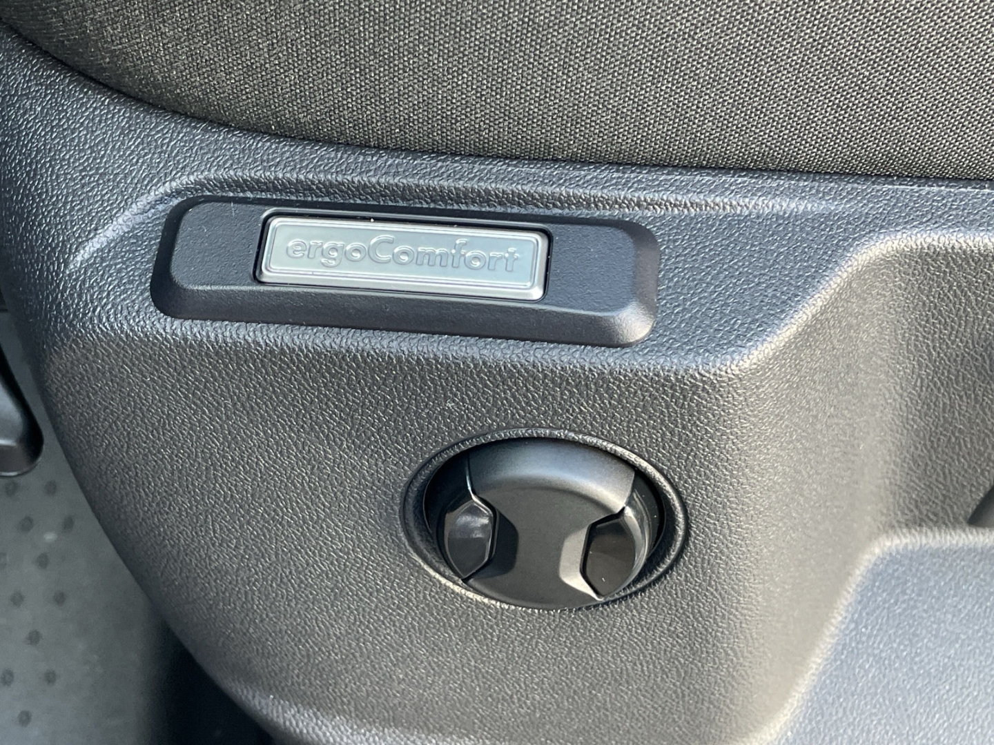 Caddy Flexible 1.5TSI DSG Kamera/AHK/LED/GRA/App-Connect/ergoComfort/Sitzhzg