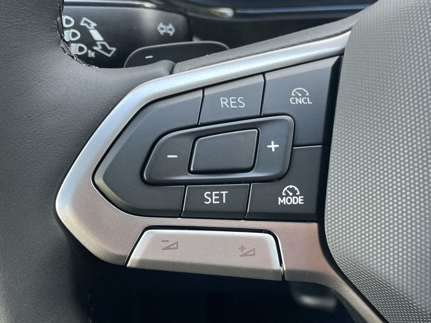 Caddy Flexible 1.5TSI DSG Kamera/AHK/LED/GRA/App-Connect/ergoComfort/Sitzhzg