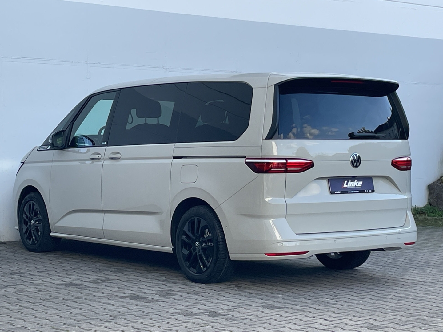 T7 Multivan Generation 2.0TSI DSG LÜ AHK/360°Kamera/ACC/App-Co/el.Heckklappe/Keyless/Matrix/Standhzg