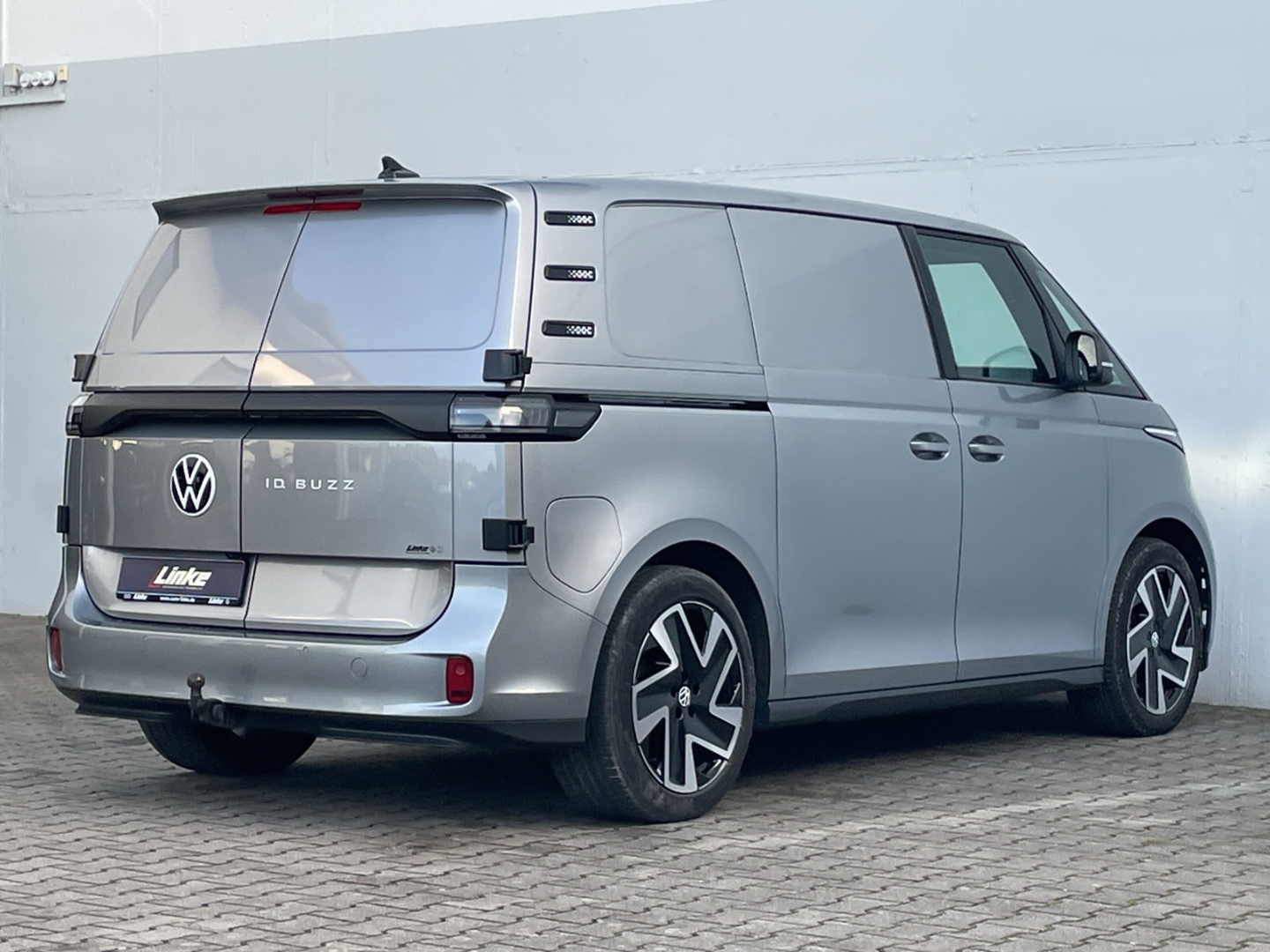 ID. Buzz Cargo 82 kWh AHK/Kamera/Sitz-&Lenkradhzg/LED/App-Connect/Climatronic