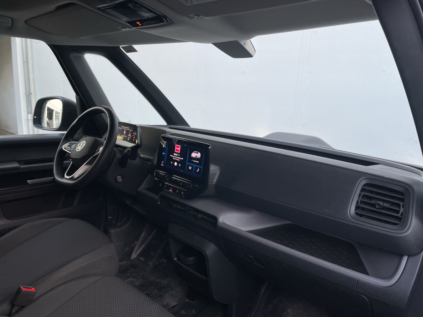 ID. Buzz Cargo 82 kWh AHK/Kamera/Sitz-&Lenkradhzg/LED/App-Connect/Climatronic
