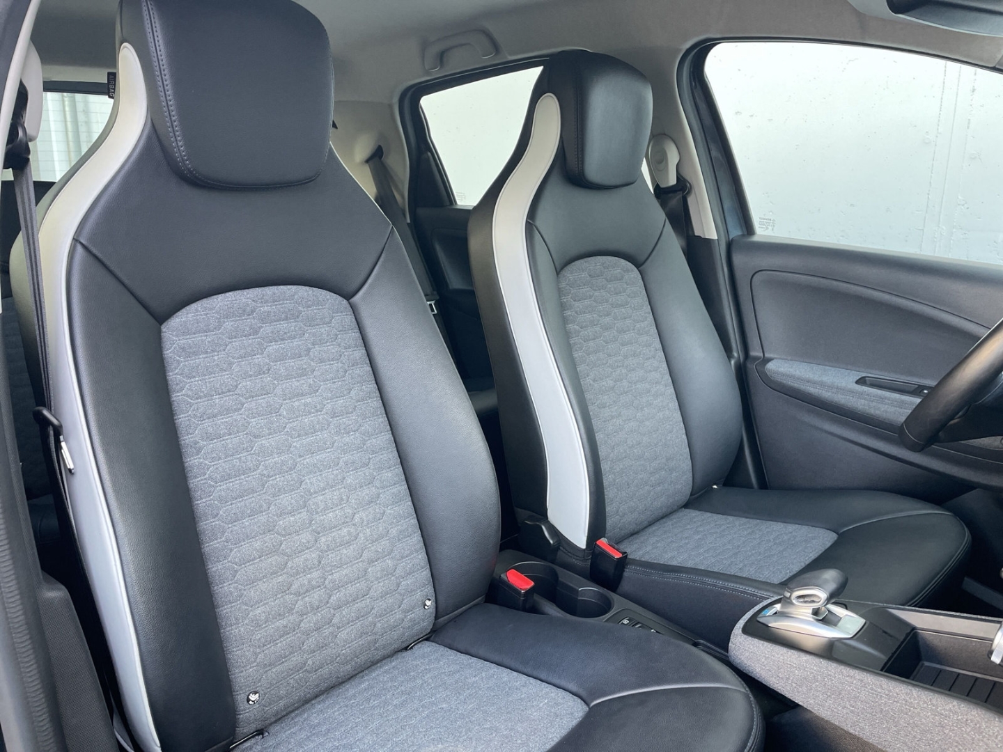ZOE Intens R135 Z.E. 50 Batteriekauf Navi/Kamera/GRA/CCS/Sitz-&Lenkradhzg