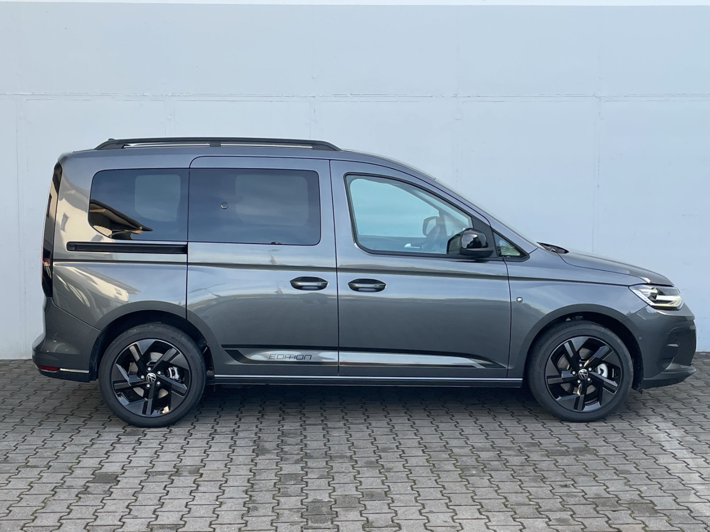 Caddy Edition 1.5 TSI DSG AHK/LED/Kamera/App-Connect/ACC/Travel/Spurwechsel/Sitzhzg/