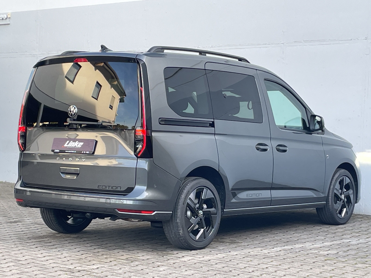 Caddy Edition 1.5 TSI DSG AHK/LED/Kamera/App-Connect/ACC/Travel/Spurwechsel/Sitzhzg/