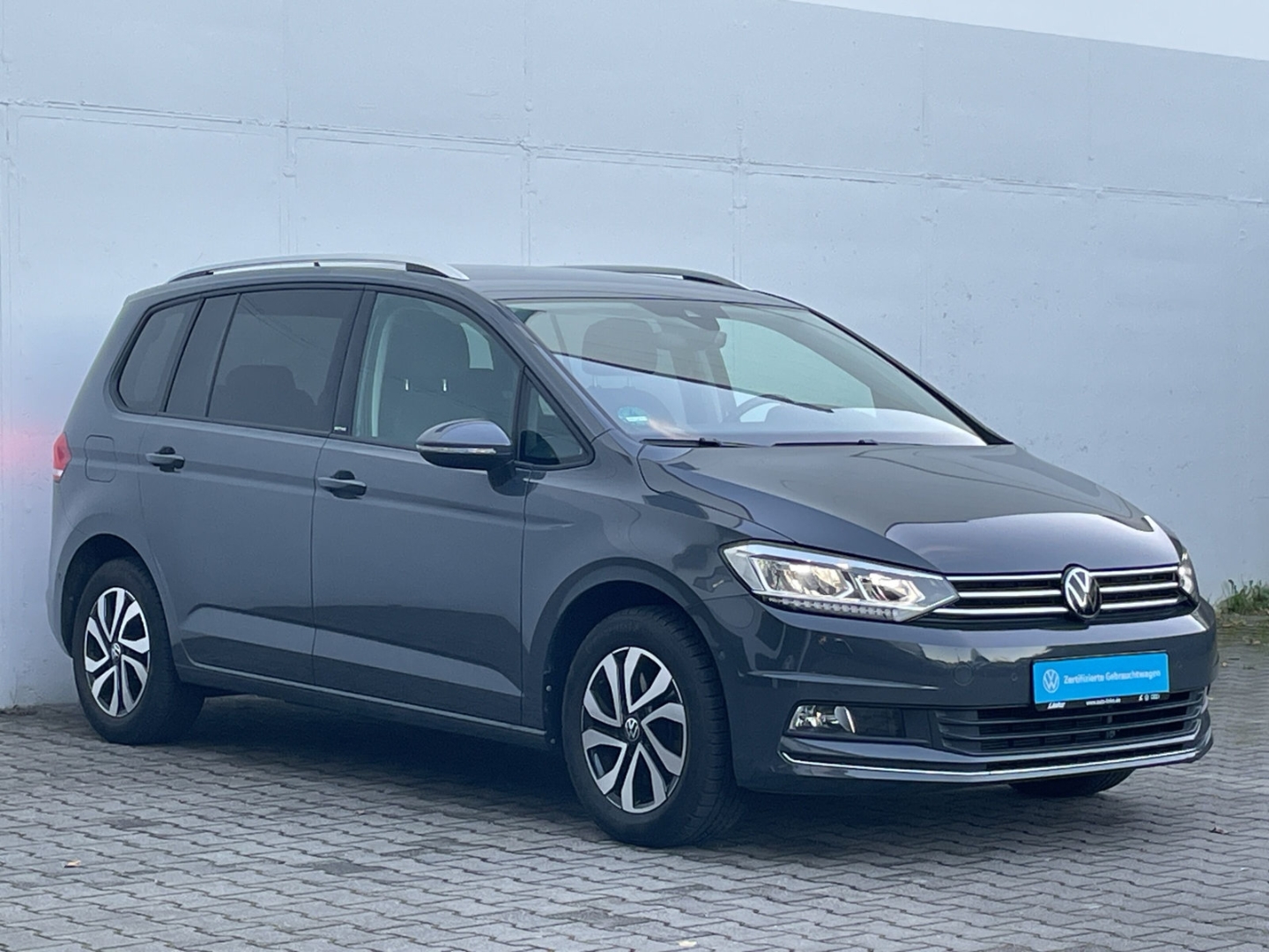 Touran 1.5 TSI DSG Active AHK/LED/Standhzg/Navi/Kamera/ACC/el.Heckklappe/
