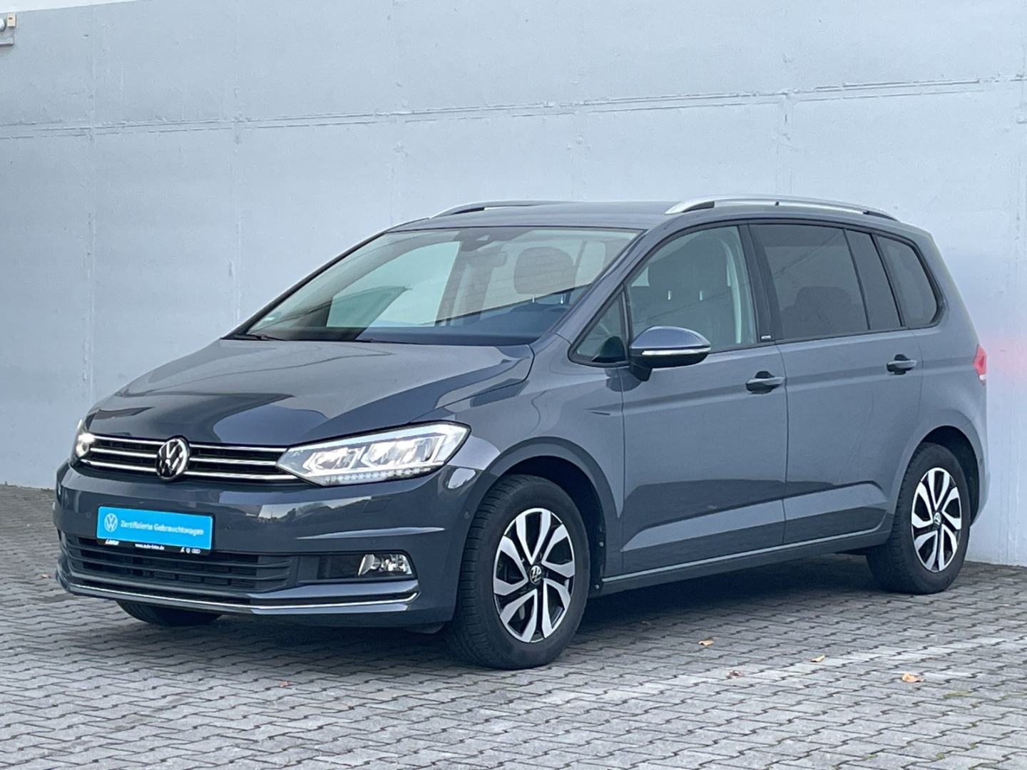 Touran 1.5 TSI DSG Active AHK/LED/Standhzg/Navi/Kamera/ACC/el.Heckklappe/