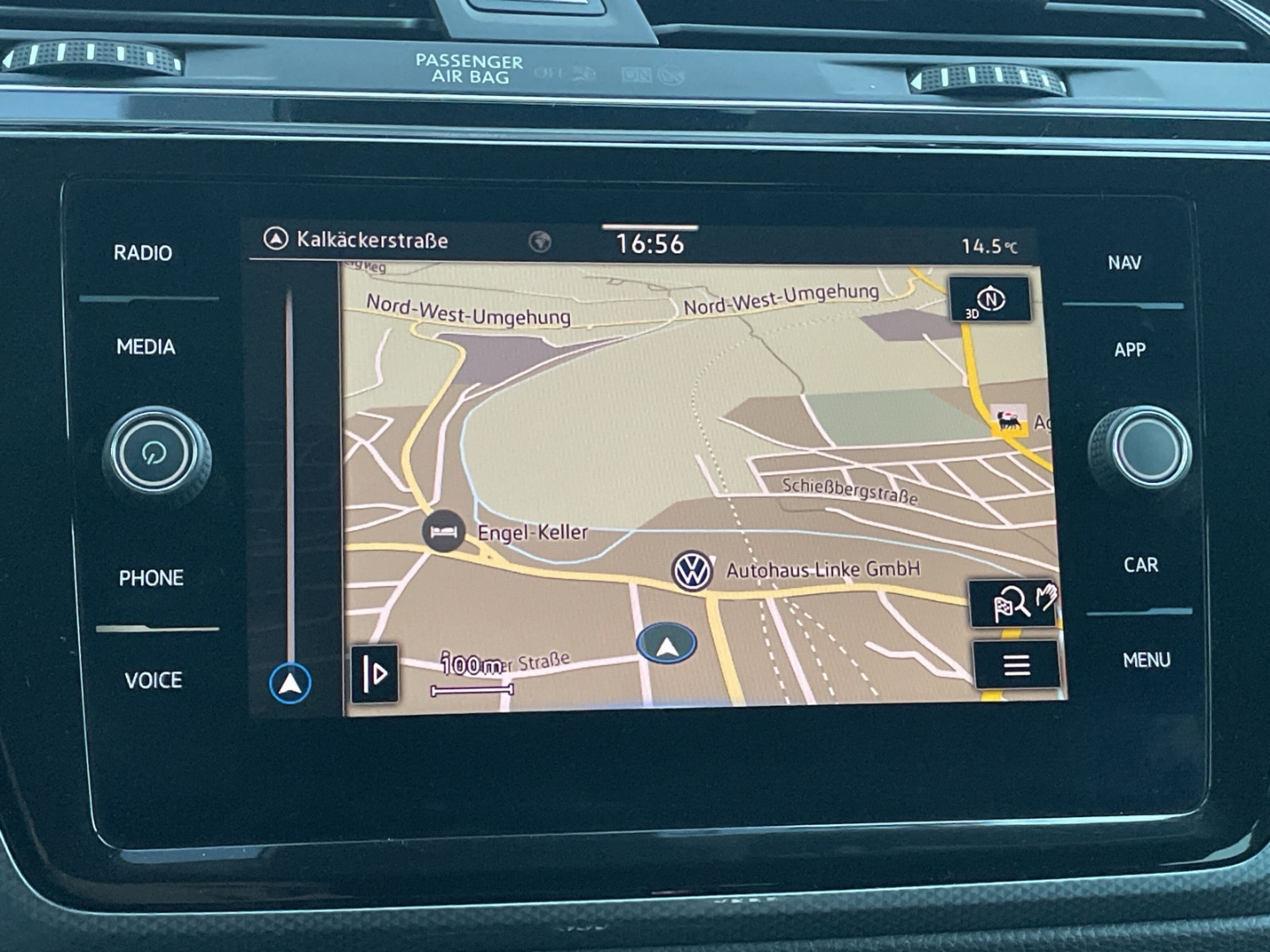 Touran 1.5 TSI DSG Active AHK/LED/Standhzg/Navi/Kamera/ACC/el.Heckklappe/