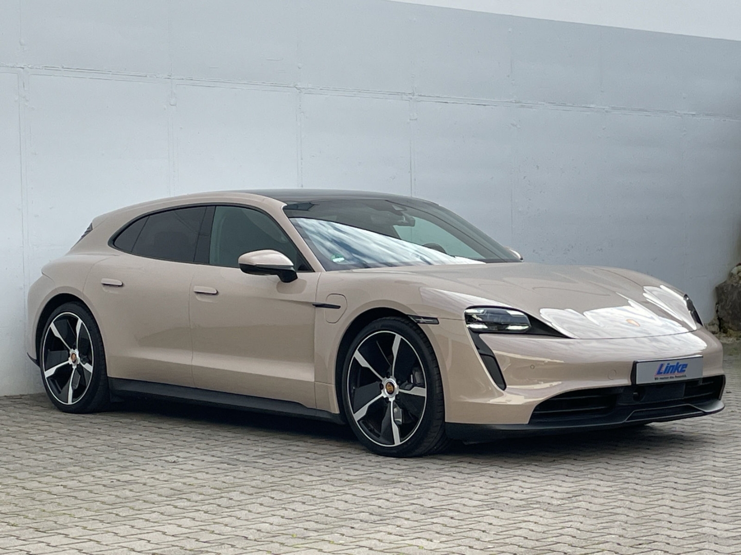 Taycan Sport Turismo Plus Approved/Pano/Bose/Air/Sitzbelüftung/