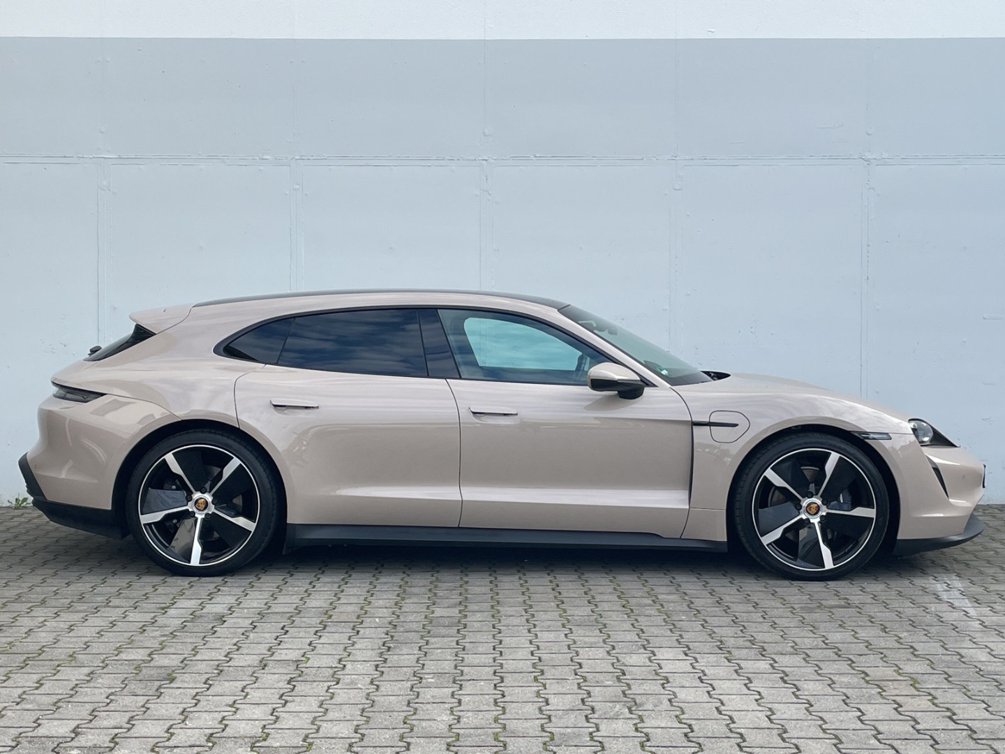 Taycan Sport Turismo Plus Approved/Pano/Bose/Air/Sitzbelüftung/