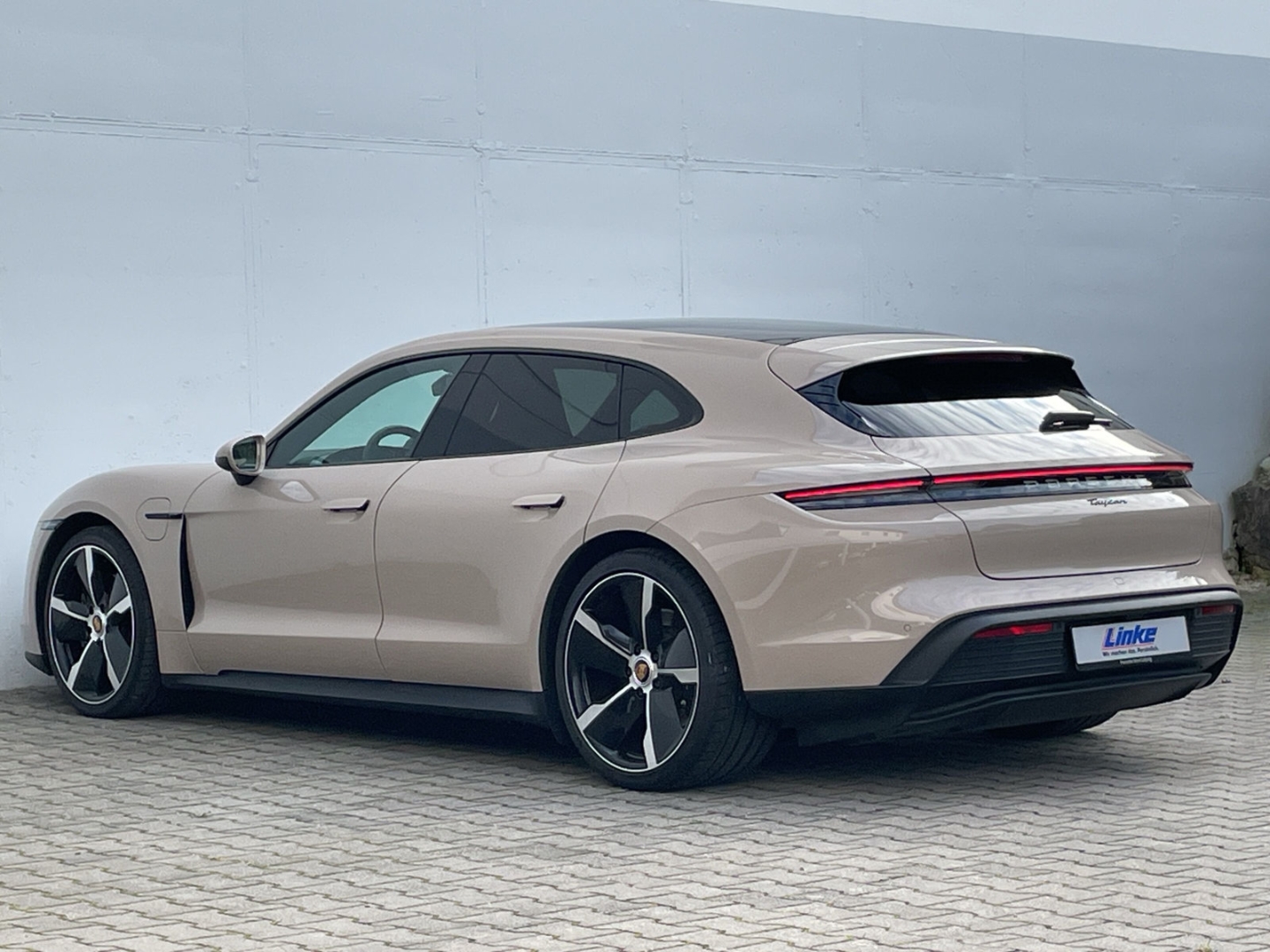 Taycan Sport Turismo Plus Approved/Pano/Bose/Air/Sitzbelüftung/