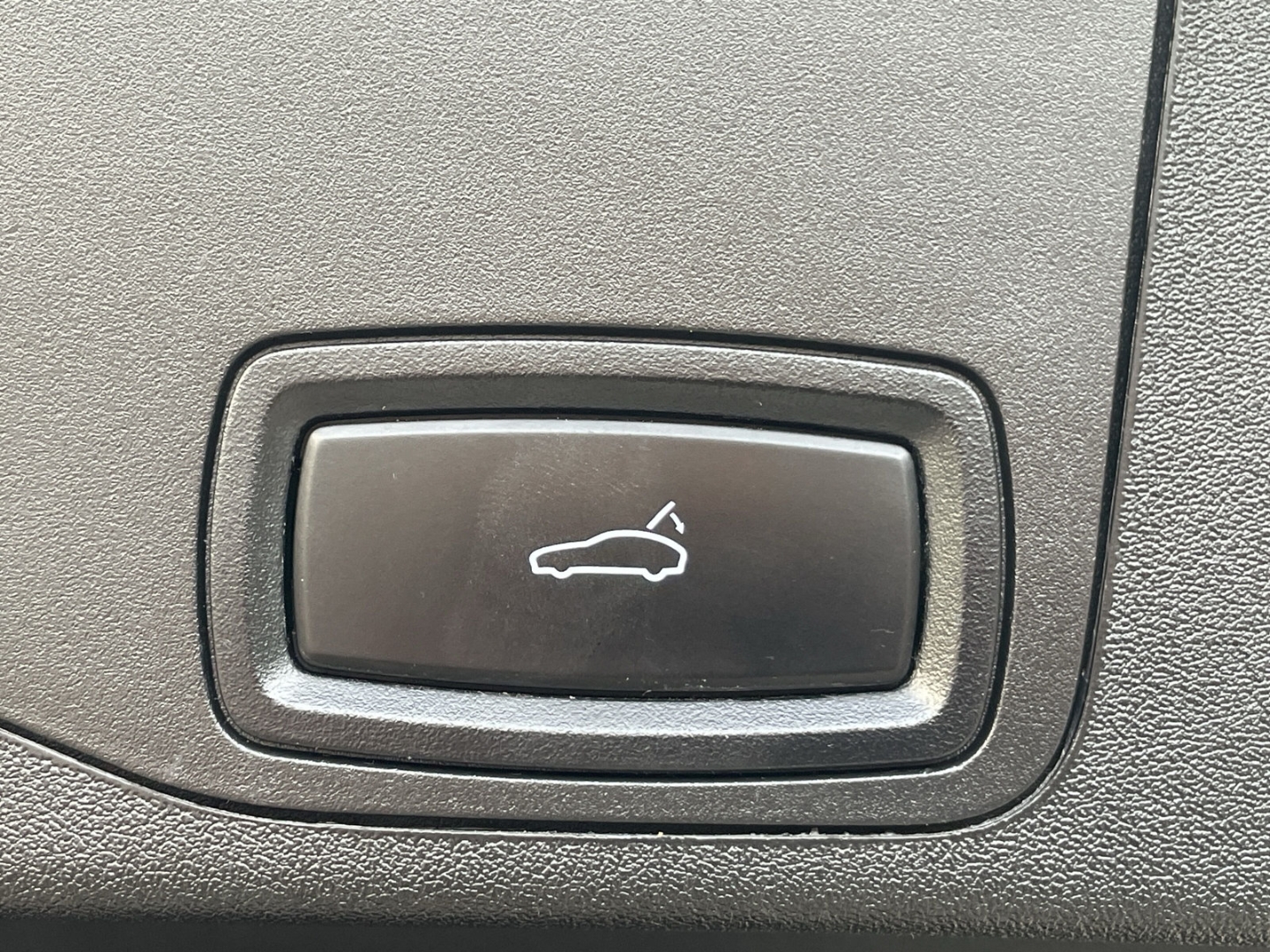 Taycan Sport Turismo Plus Approved/Pano/Bose/Air/Sitzbelüftung/